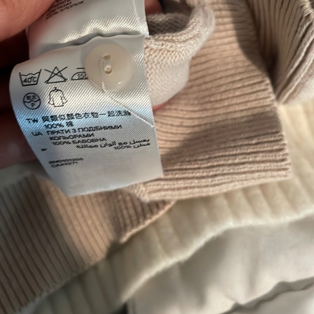 2 cardigans - Picture 6 of 6